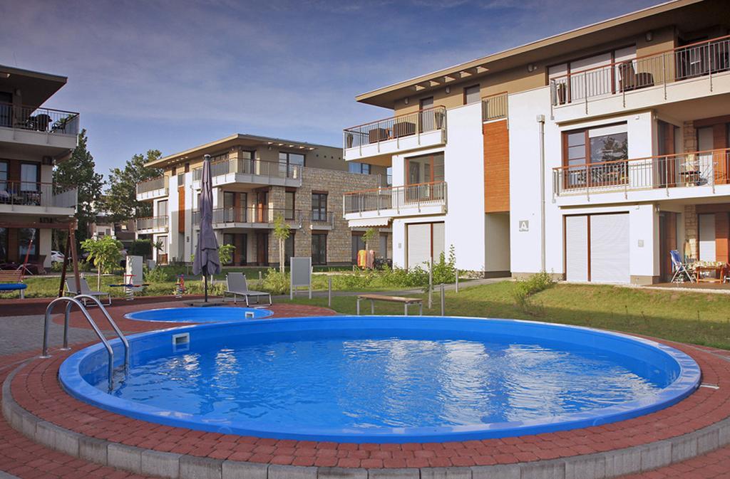 Lakeside Luxury Apartment Zamárdi Extérieur photo